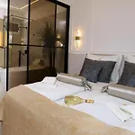 Garden Luxury Pensjonat 4*