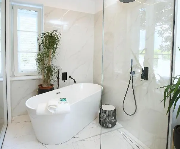 Garden Luxury سبليت