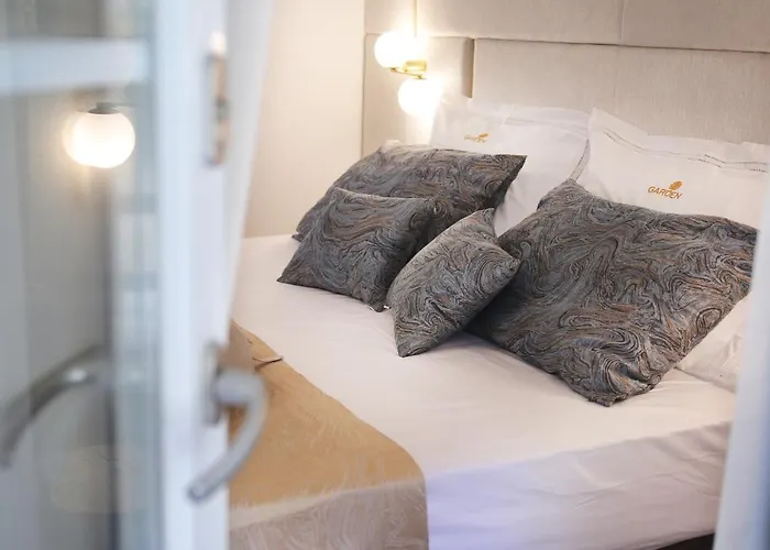 Garden Luxury Gasthof 4*