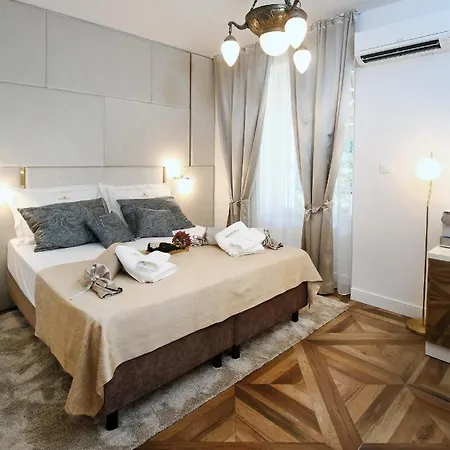 Garden Luxury 4* سبليت