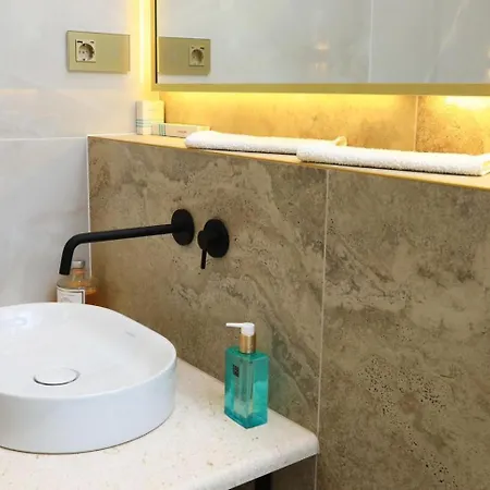 Garden Luxury سبليت