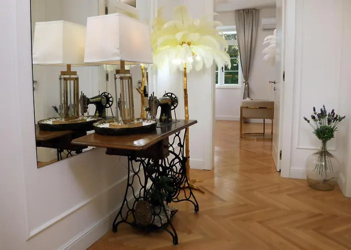 Πανσιόν Garden Luxury Σπλιτ