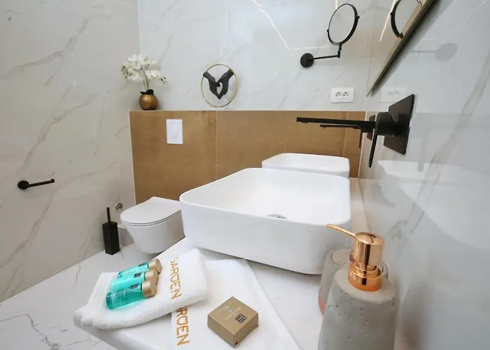 Garden Luxury 4*