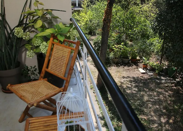 Garden Luxury 게스트하우스 4*